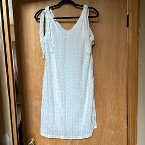 White knit dress